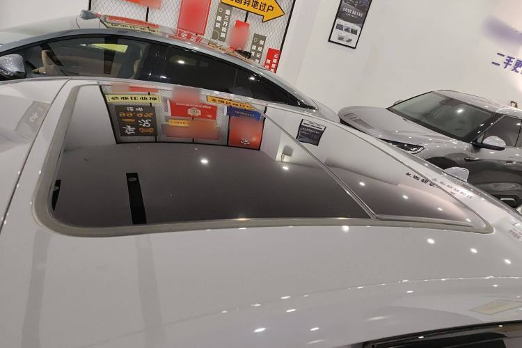Used BYD Han 2025 EV Intelligent Driving Edition 701KM LiDAR Flagship Model Roof