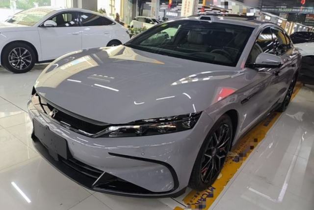 Used BYD Han 2025 DM-i Intelligent Driving Edition 125KM Prestige Model