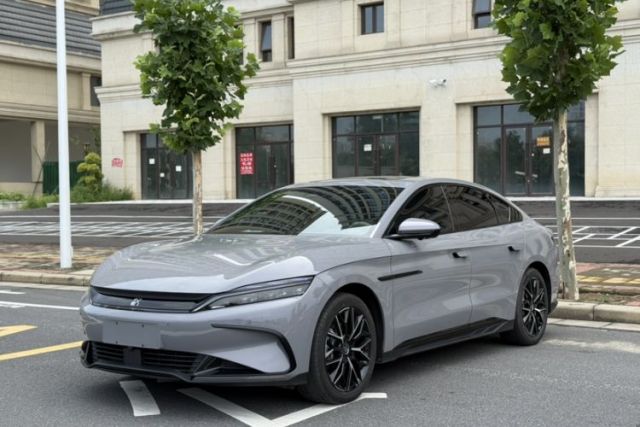 Ojetý BYD Han 2025 EV 506KM Prestige Edition