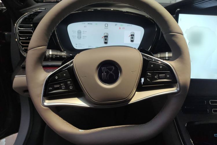 Used BYD Han 2025 DM-i Intelligent Driving Edition 125KM LiDAR Flagship Model Steering Wheel