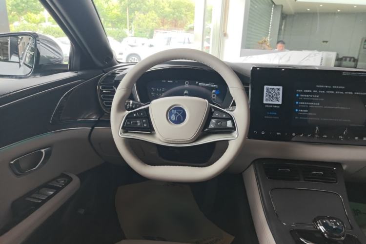 Used BYD Han 2025 DM-i Intelligent Driving Edition 125KM LiDAR Flagship Model Steering Wheel