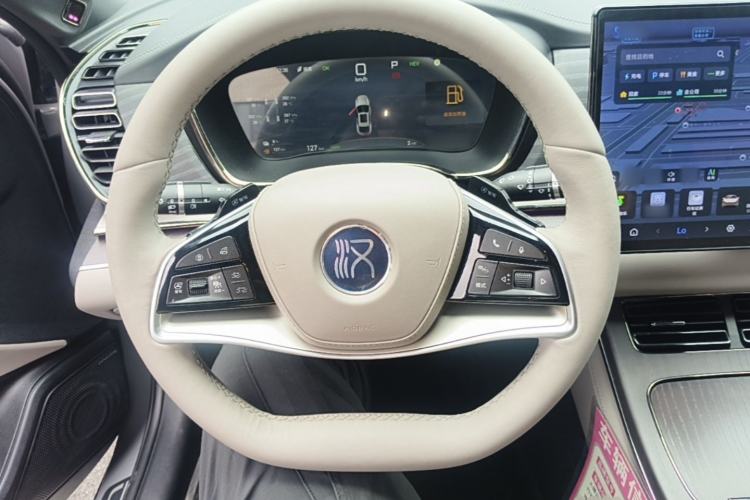 Used BYD Han 2025 DM-i 125KM LiDAR-Powered Intelligent Driving Model Steering Wheel