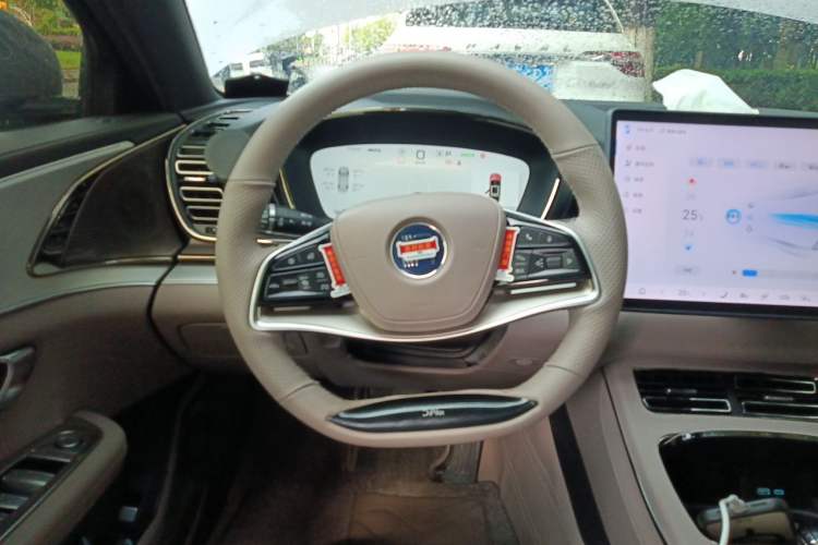 Used BYD Han 2025 EV 605KM Prestige Model Steering Wheel