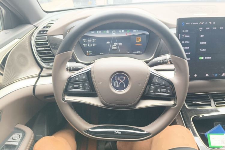 Used BYD Han 2025 DM-i 125KM Comfort Model Steering Wheel