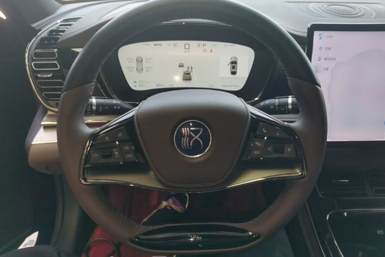 Used BYD Han 2025 DM-i 125KM Elite Model Steering Wheel