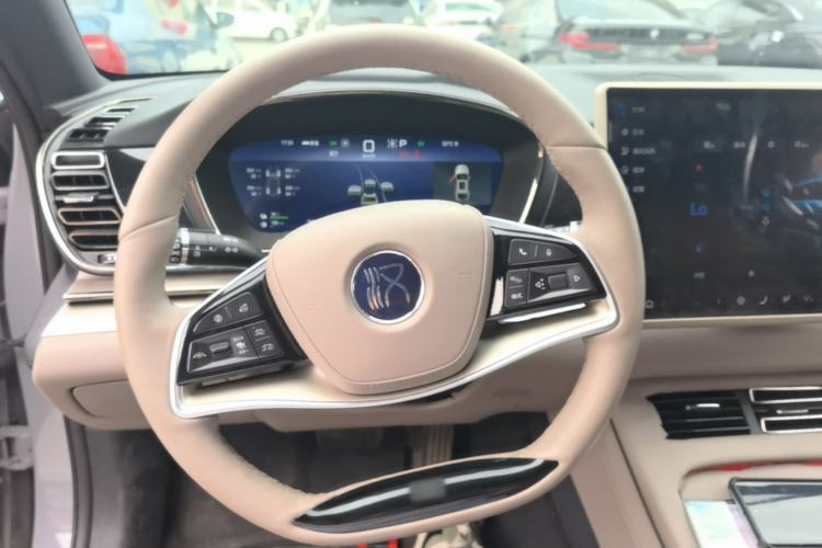 Used BYD Han 2025 DM-i 125KM Prestige Model Steering Wheel