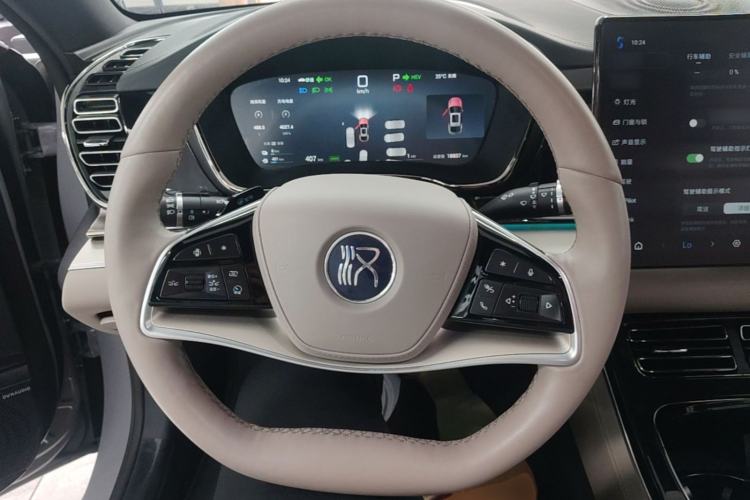 Used BYD Han 2025 DM-i Smart Drive 125KM Elite Model Steering Wheel