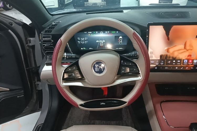 Used BYD Han 2025 EV Intelligent Driving Edition 605KM Prestige Model Steering Wheel