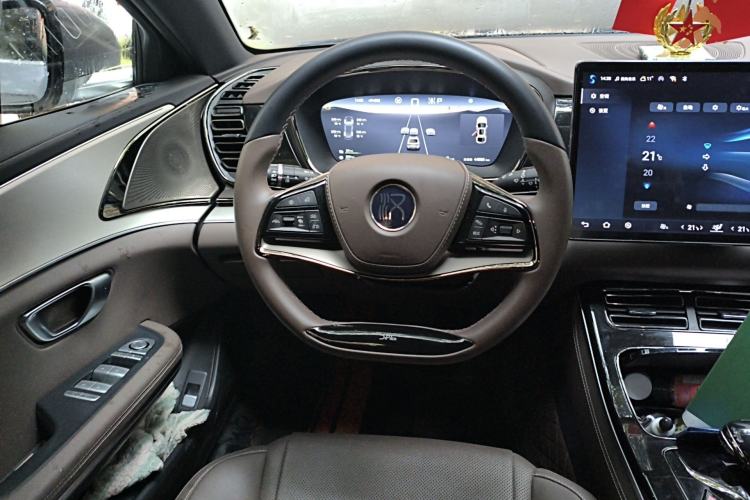 Used BYD Han 2025 DM-i 125KM Comfort Model Steering Wheel