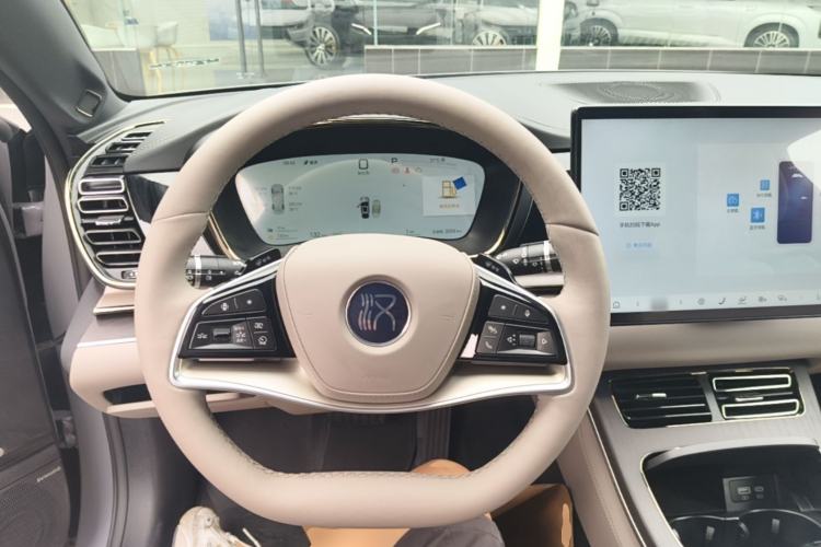 Used BYD Han 2025 DM-i Intelligent Driving Edition 125KM LiDAR Flagship Model Steering Wheel