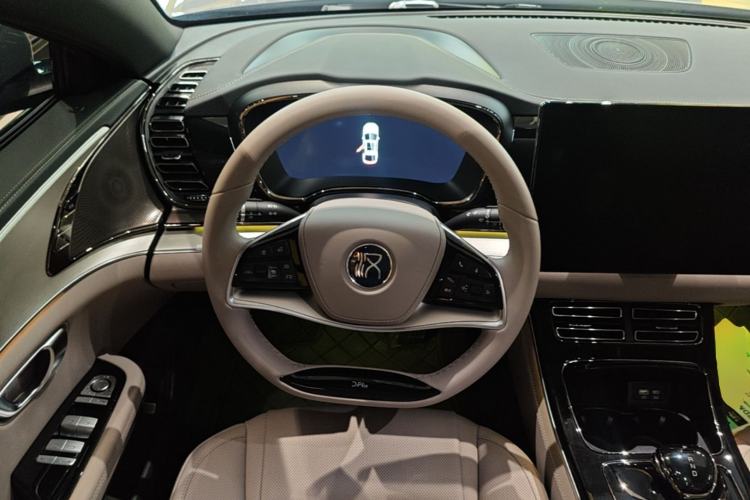 Used BYD Han 2025 DM-i 125KM Elite Model Steering Wheel