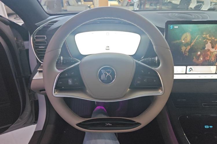 Used BYD Han 2025 DM-i 125KM Elite Model Steering Wheel