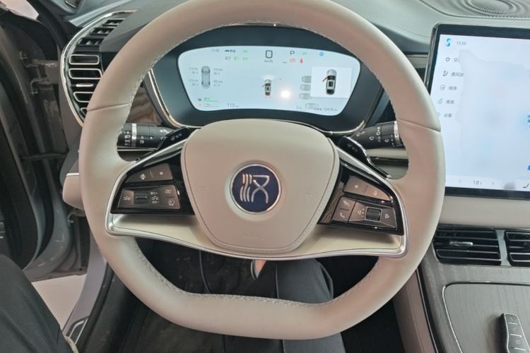 Used BYD Han 2025 DM-i Intelligent Driving Edition 125KM LiDAR Flagship Model Steering Wheel