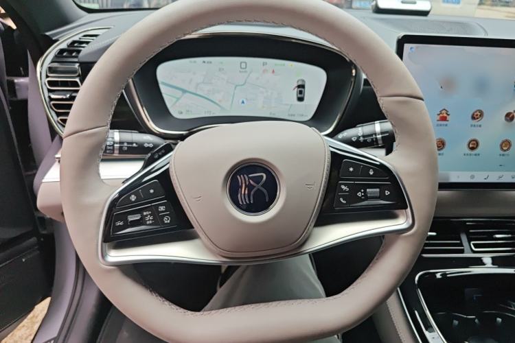 Used BYD Han 2025 EV Intelligent Driving Edition 605KM Prestige Model Steering Wheel