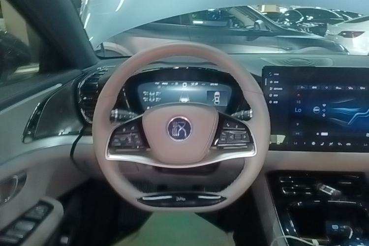 Used BYD Han 2025 DM-i 125KM Prestige Model Steering Wheel