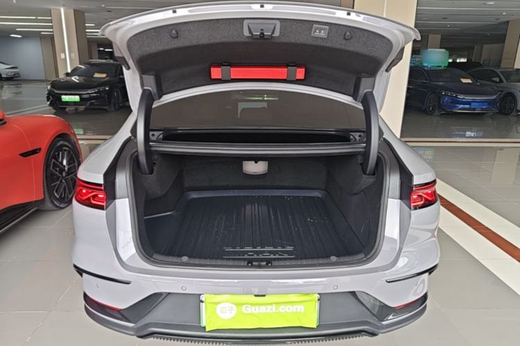 Used BYD Han 2025 Model DM-i Intelligent Driving Edition 245KM Prestige Trunk