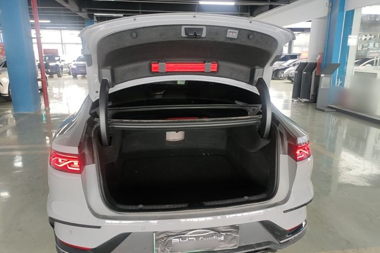 Used BYD Han 2025 DM-i Intelligent Driving Edition 125KM LiDAR Flagship Model Trunk