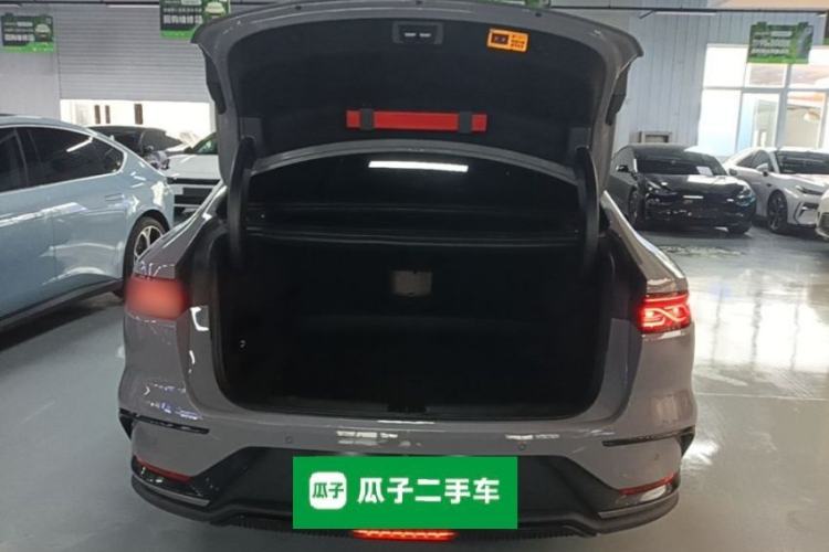 Used BYD Han 2025 EV Intelligent Driving Edition 605KM Prestige Model Trunk