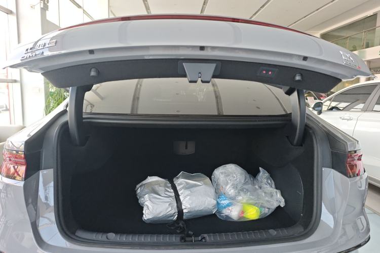 Used BYD Han 2025 DM-i Intelligent Driving Edition 125KM LiDAR Flagship Model Trunk