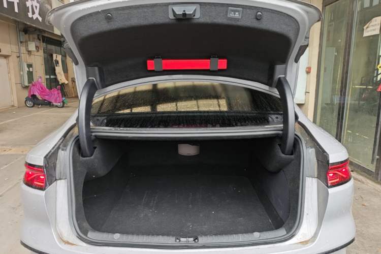 Used BYD Han 2025 DM-i 125KM Prestige Model Trunk