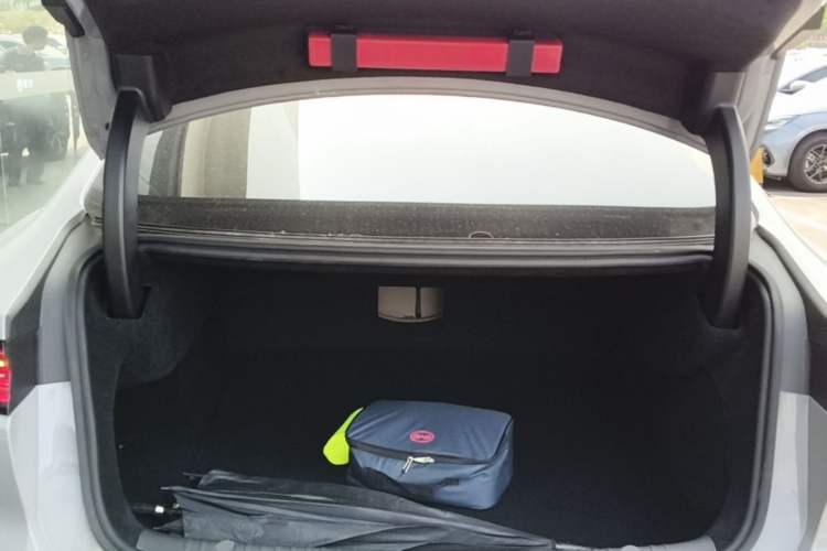 Used BYD Han 2025 DM-i Intelligent Driving Edition 125KM LiDAR Flagship Model Trunk