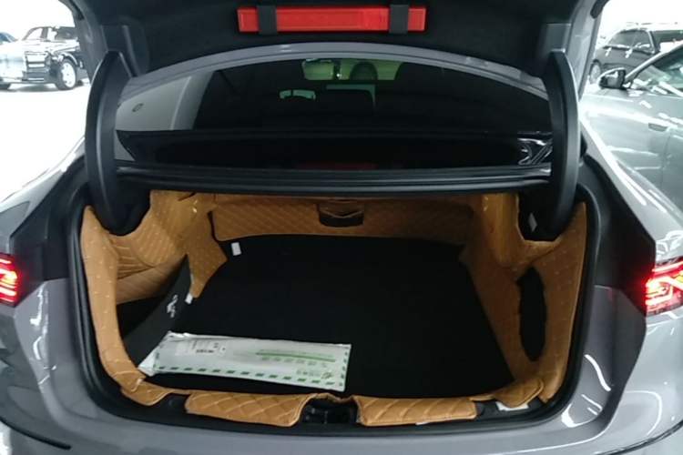 Used BYD Han 2025 DM-i 125KM Prestige Model Trunk