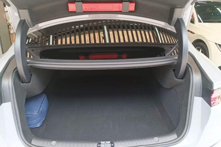 Used BYD Han 2025 DM-i 125KM Prestige Model Trunk
