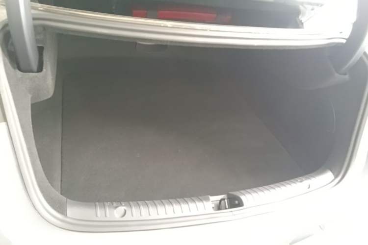 Used BYD Han 2025 DM-i Intelligent Driving Edition 125KM LiDAR Flagship Model Trunk