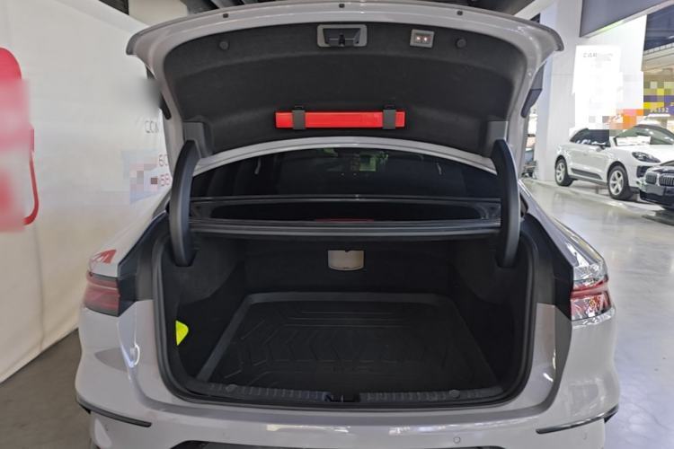 Used BYD Han 2025 EV Intelligent Driving Version 506KM Prestige Model Trunk