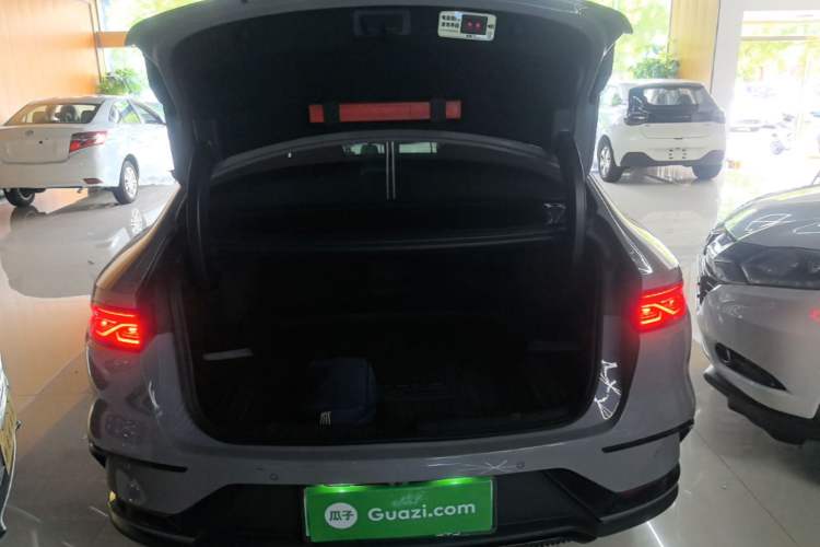 Used BYD Han 2025 DM-i 125KM Elite Model Trunk