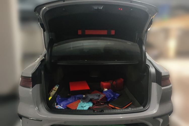 Used BYD Han 2025 EV with 701 km of Laser Radar-Enabled Intelligent Driving Trunk