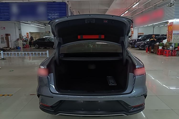 Used BYD Han 2025 DM-i 125KM Prestige Model Trunk