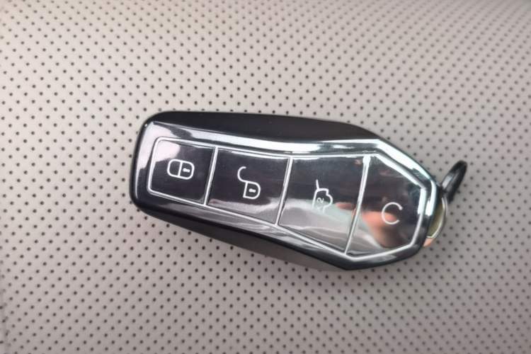 Used BYD Han 2025 DM-i 125KM Prestige Model Vehicle Key