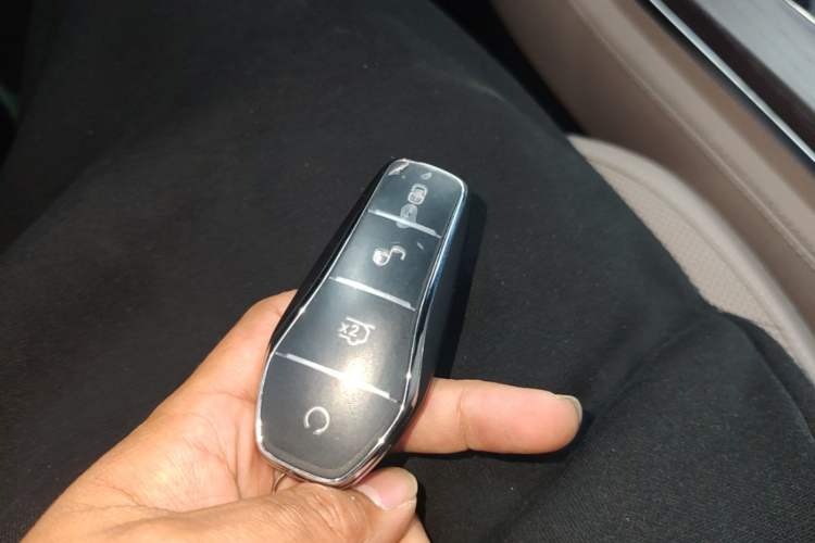 Used BYD Han 2025 DM-i 125KM LiDAR-Powered Intelligent Driving Model Vehicle Key