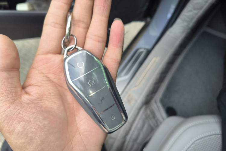 Used BYD Han 2025 DM-i 125KM Prestige Model Vehicle Key
