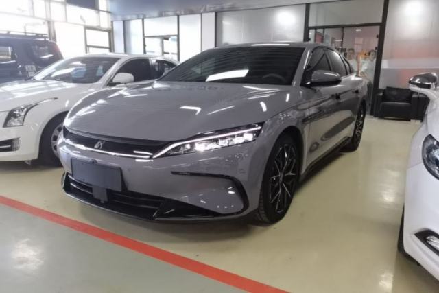 Used BYD Han 2025 DM-i Smart Drive 125KM Prestige Model