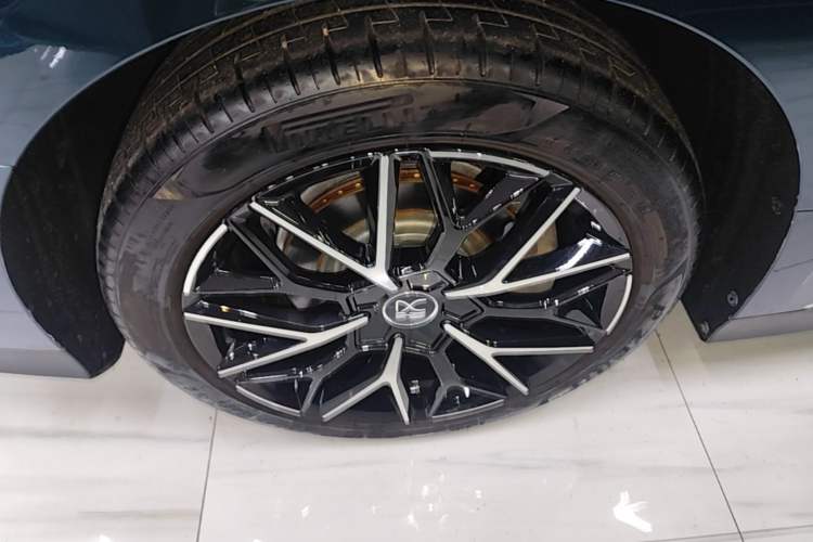 Used BYD Han 2025 DM-i 125KM Prestige Model Exterior 5