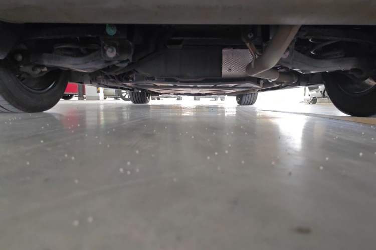 Used BYD Han 2025 DM-i 125KM Elite Model Chassis Rear
