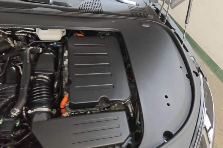 Used BYD Han  Engine Bay Left