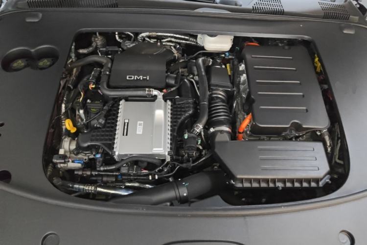 Used BYD Han  Engine Bay
