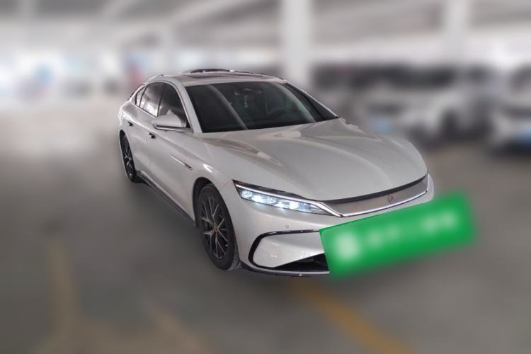 Used BYD Han 2025 DM-i 125KM Elite Model Front Right 45 Deg