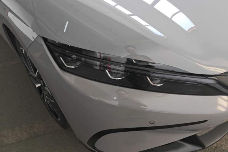 Used BYD Han  Right Front Headlight