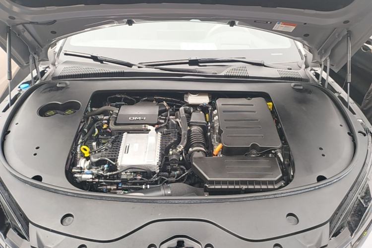 Used BYD Han 2025 DM-i Intelligent Driving Edition 125KM LiDAR Flagship Model Engine Bay