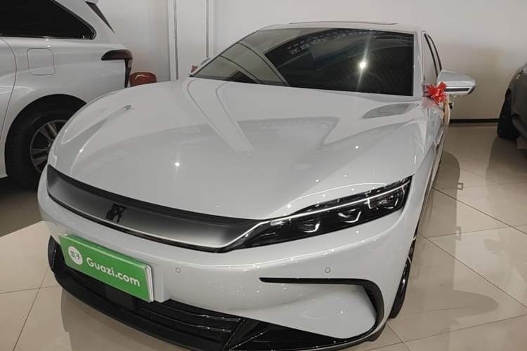 BYD Han 2025 DM-i 125KM Prestige Model - Premium