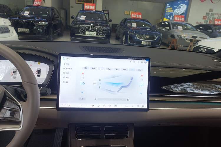 Used BYD Han 2025 DM-i 125KM LiDAR-Powered Intelligent Driving Model Audio And AC Panel