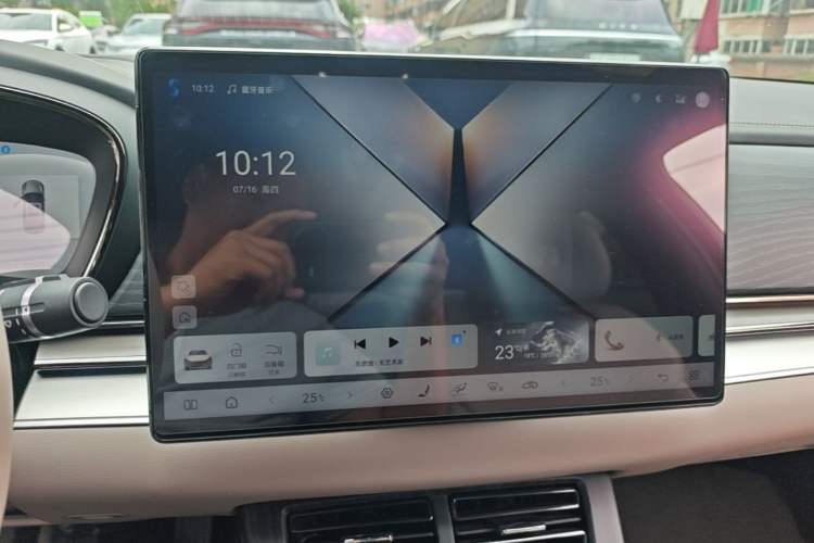 Used BYD Han 2025 EV Intelligent Driving Edition 605KM Prestige Model Audio And AC Panel