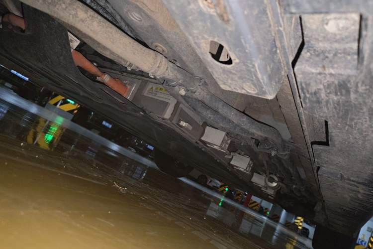 Used BYD Han 2025 DM-i 125KM Elite Model Chassis Front Left