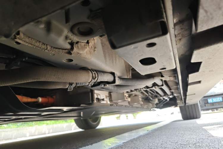 Used BYD Han 2025 DM-i 125KM Prestige Model Chassis Front Left