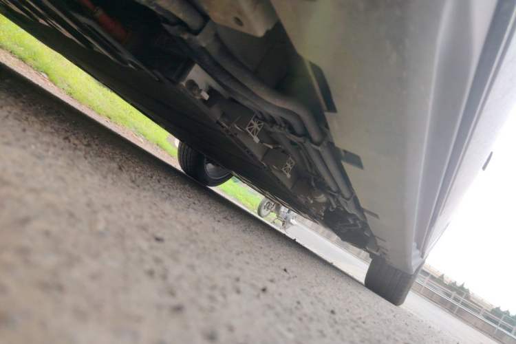 Used BYD Han 2025 DM-i 125KM Prestige Model Chassis Front Left