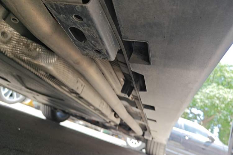 Used BYD Han 2025 DM-i 125KM Prestige Model Chassis Rear Right
